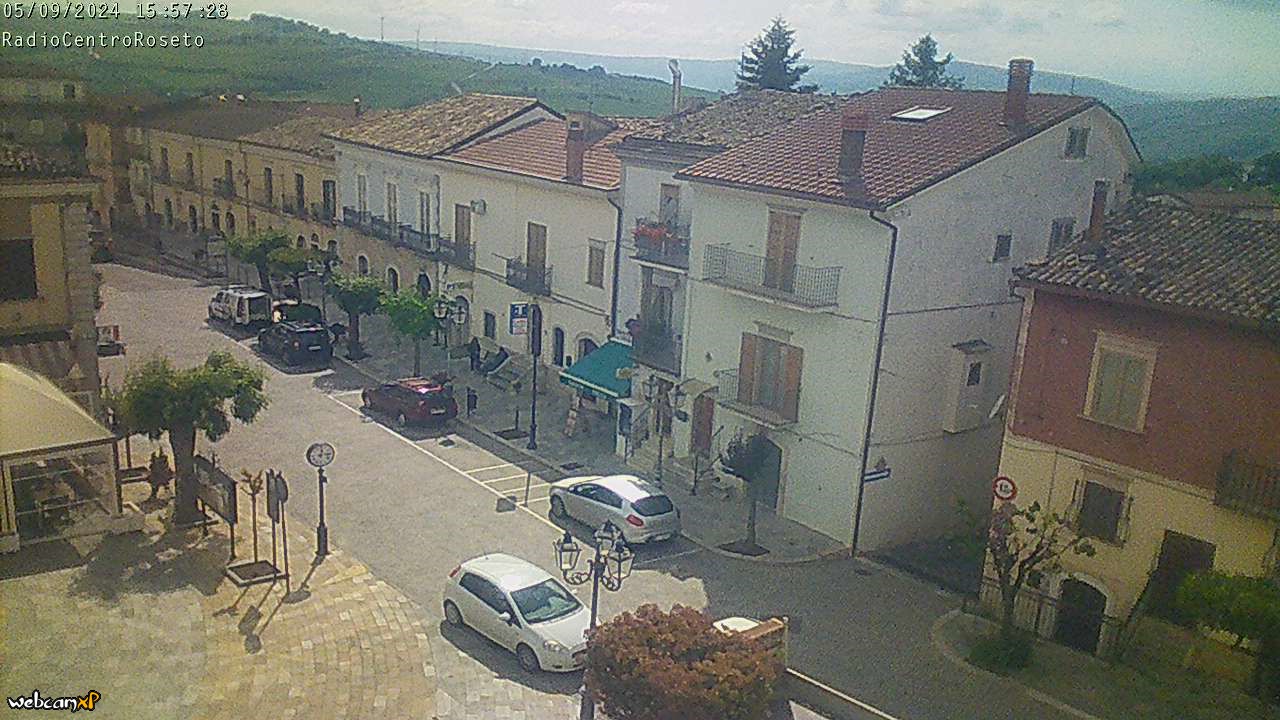 immagine della webcam nei dintorni di Sant'Agata di Puglia: webcam Roseto Valfortore